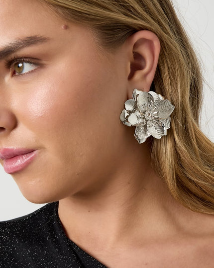 Big luxe flower earrings