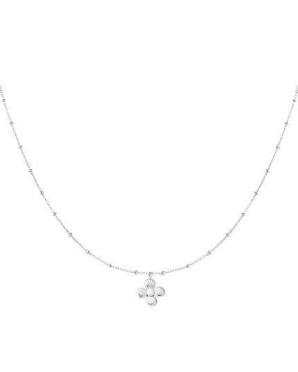 bloemen ketting met parel