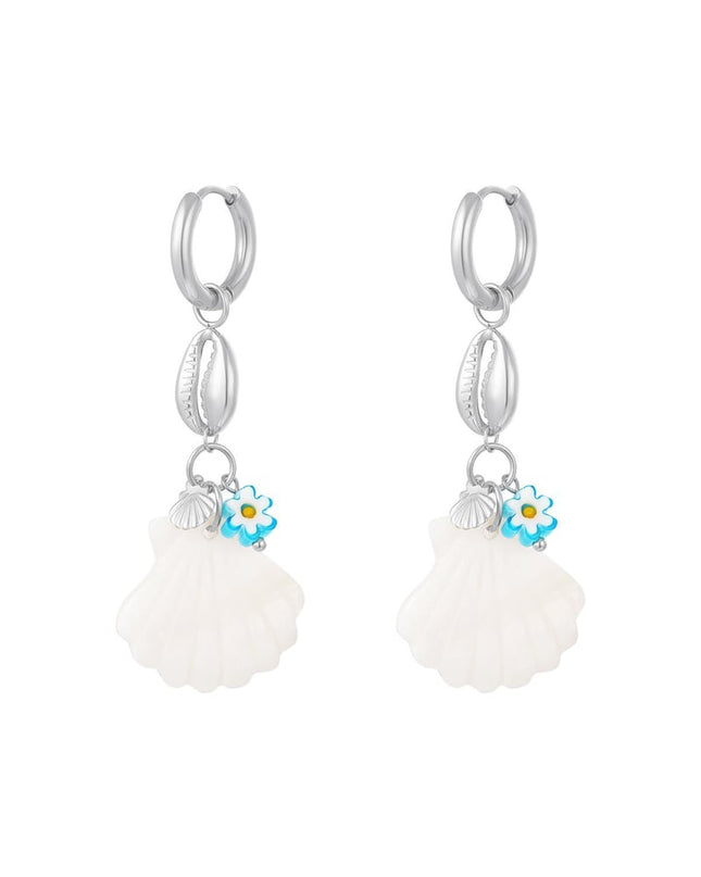 Blauwe margriet oorbellen met schelpen - Strandcollectie Goud kleur Stainless Steel