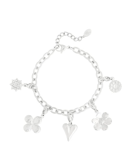 armband met hartvormige bedels