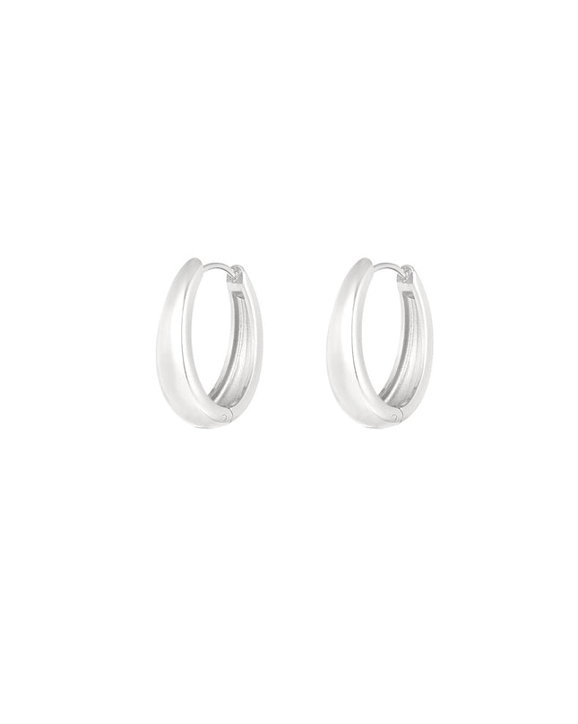 classy hoop oorbellen