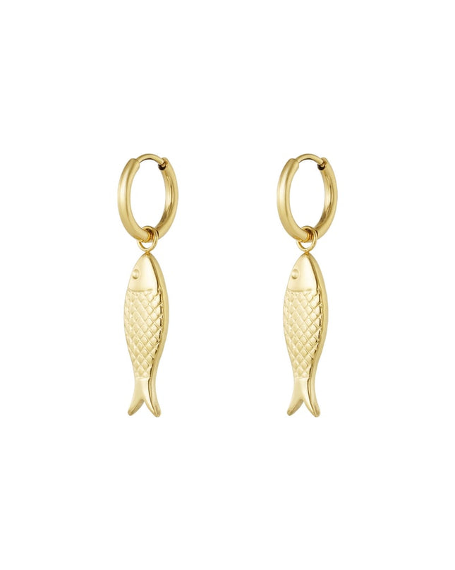 fish charm oorbellen