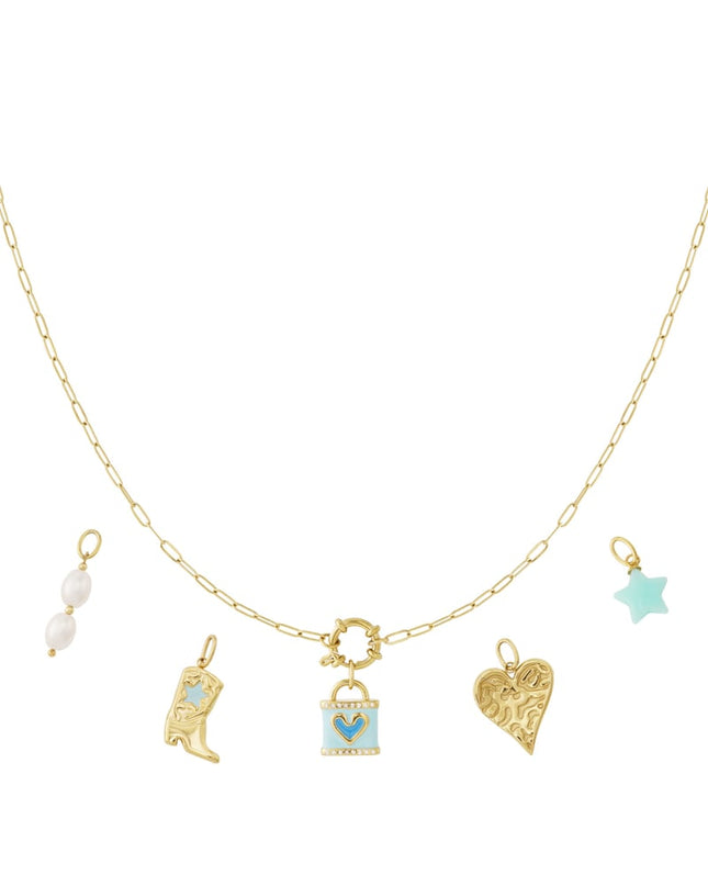 DIY-ketting van een blauw hart