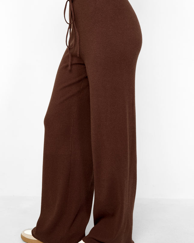 De Liefdevolle Broek