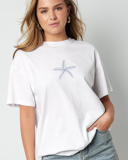 T-shirt beach waves