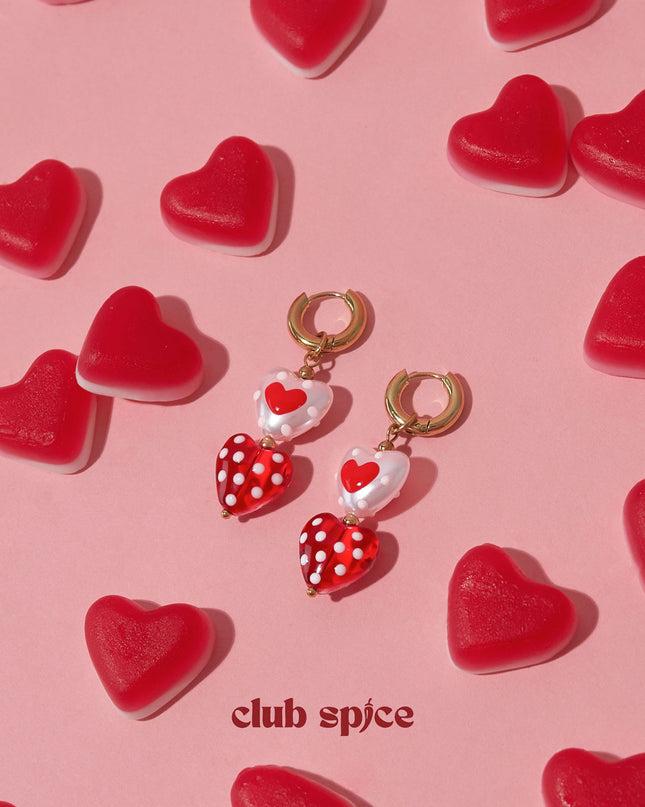 Oorringen met hangers in hart vorm