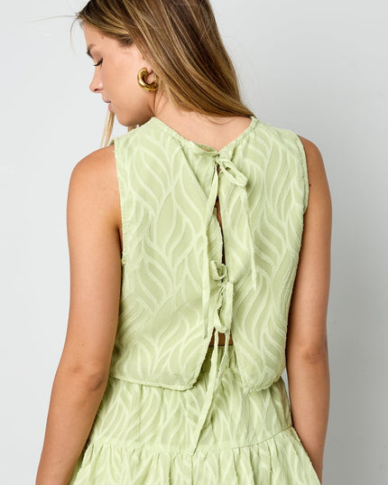 Co-ord Set White Leaves - Sleeveless Tops