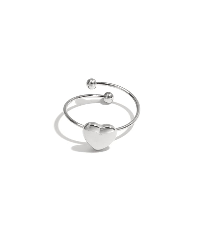 Simple little heart ring