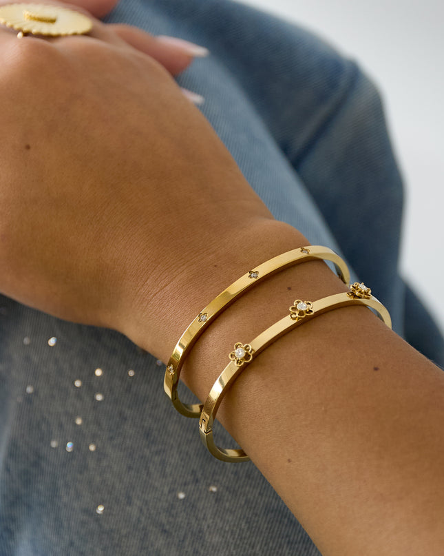 Bangle met bloemdetail en Rhinestone