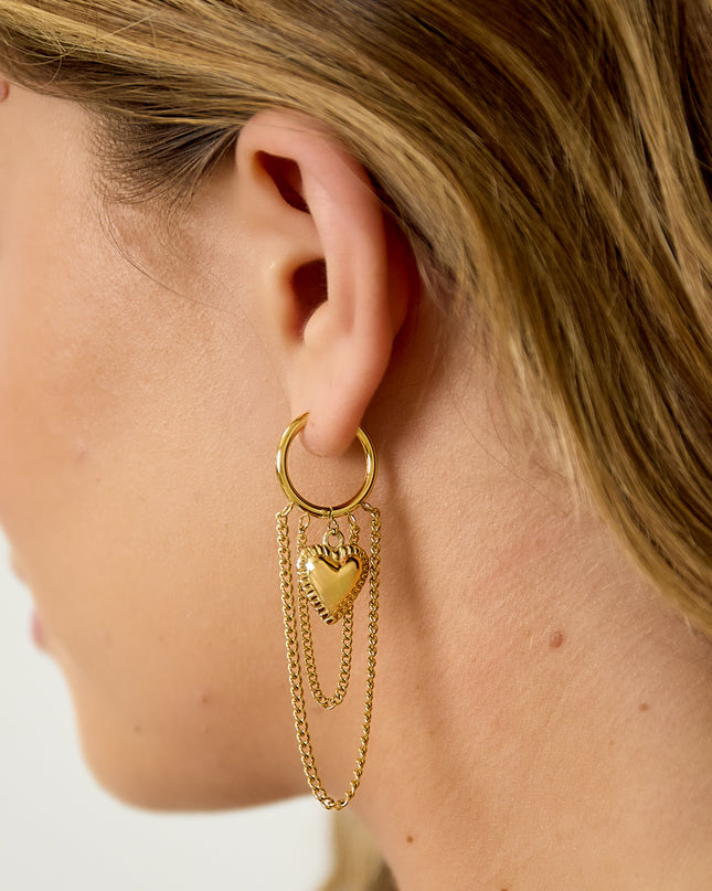 Creolen met hangende kettingen en hart