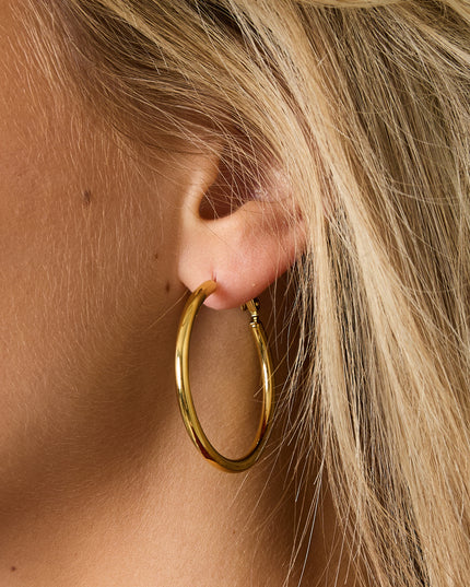 Basic Babe Hoops oorbellen