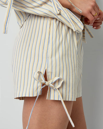 Short Pinstripe Laces