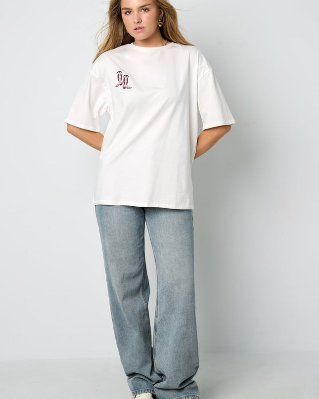 T-shirt Cowboy Boots