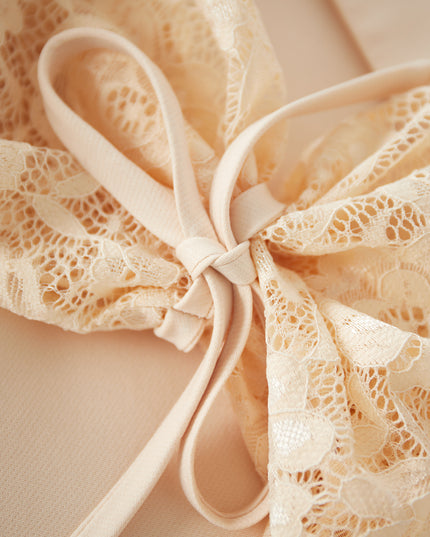 Trendy Short Blazer With Lace