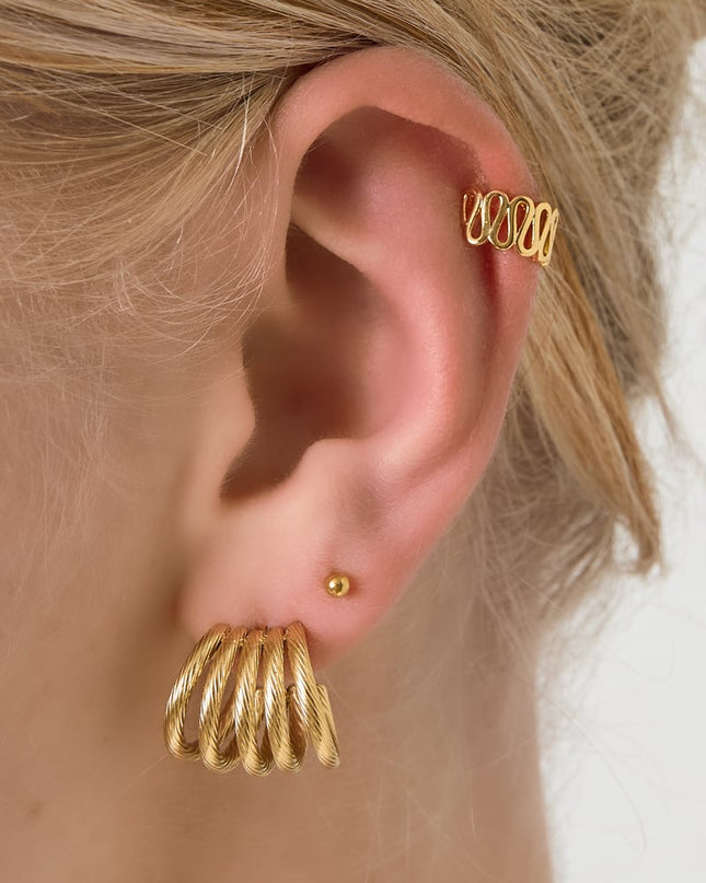 Ear cuff swirl