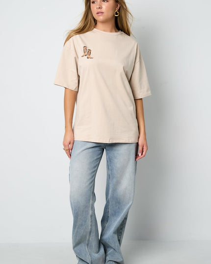 T-shirt Cowboy Boots