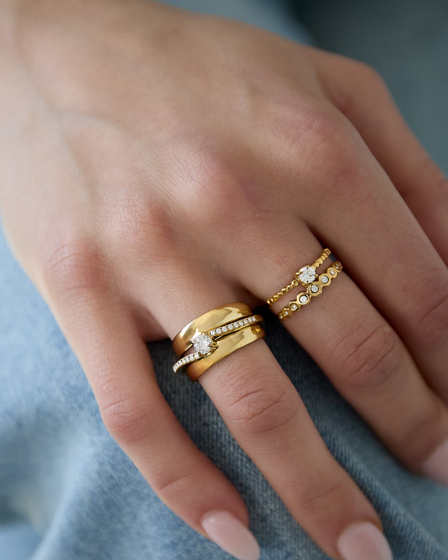 Gelaagde ring met steentjes