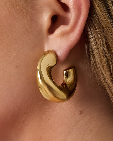 Maak een statement creolen