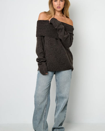 Off the shoulder basic sweater