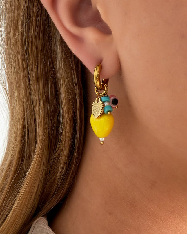 Citroenoorbellen met bedeltjes