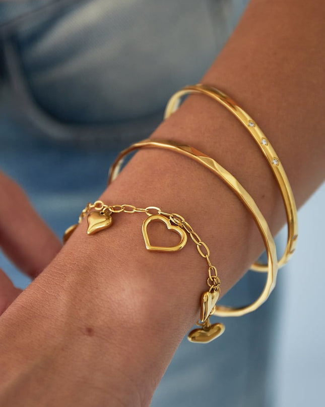 Simple mini diamond bangle